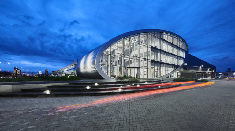 The new Rhenus warehouse in Tilburg might be the most sustainable building in the world!