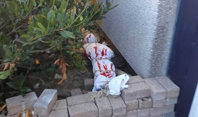 Eindhoven walker finds ‘dead body’ wrapped in rope and sheets