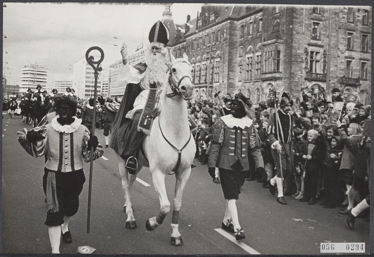 Sinterklaas-Zwarte-Piet-parade-1967