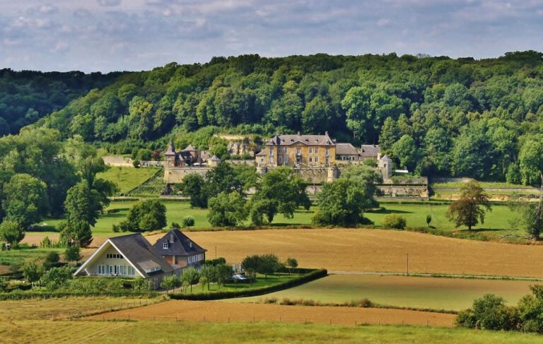 Hiking trails in Maastricht: 7 top routes for a walk in the wild