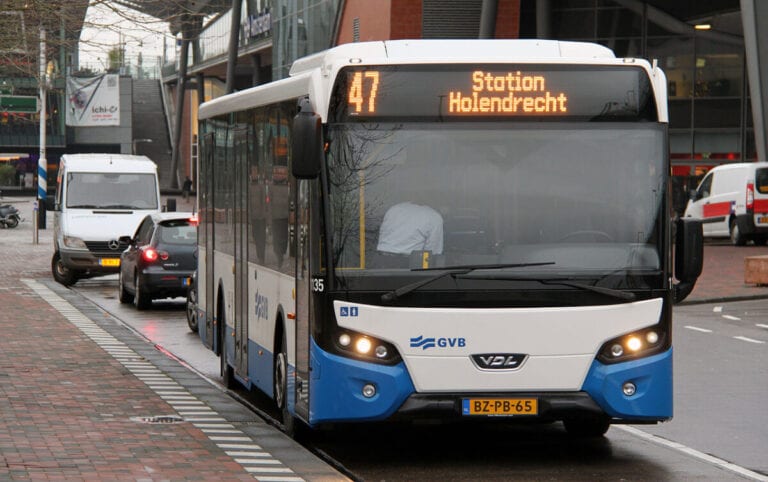 Public transport cuts 10% of scheduled trips