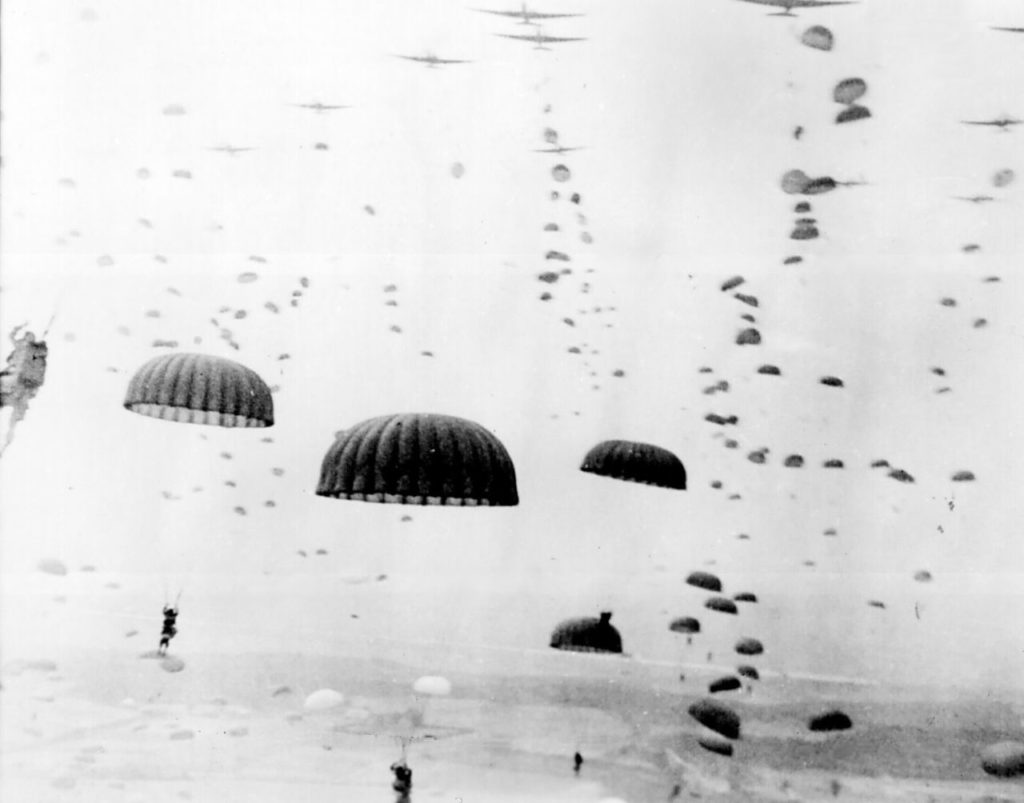 Paratroopers landing in Holland