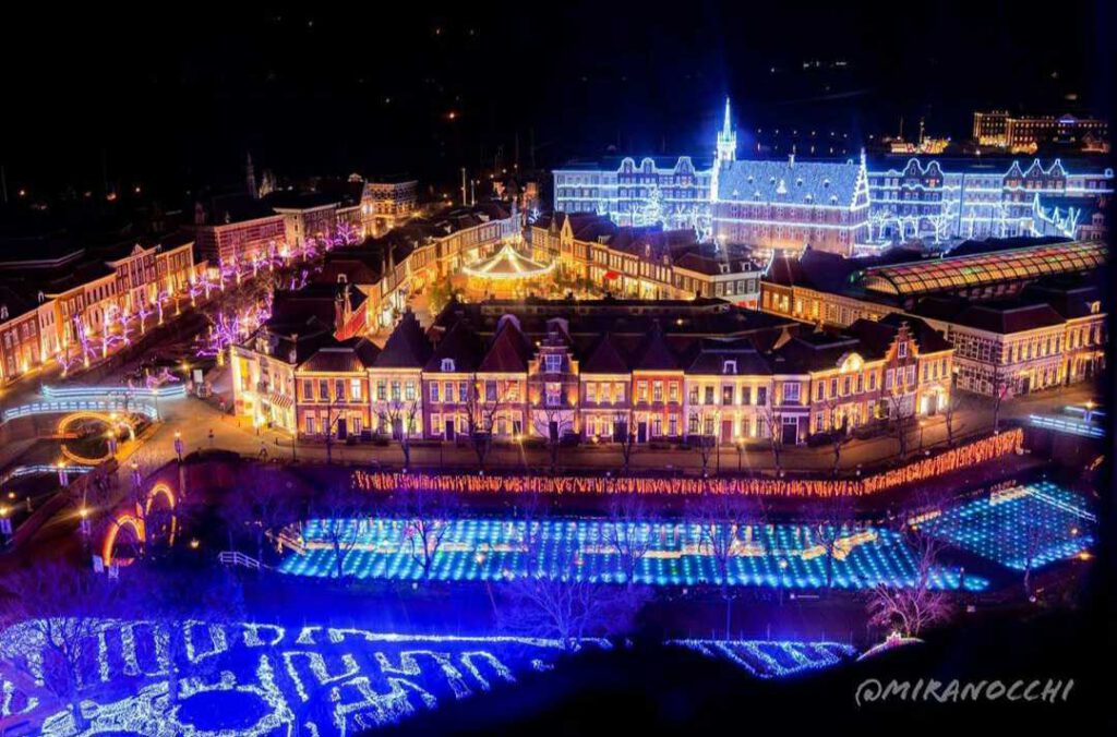 Photo-of-Huis-Ten-Bosch