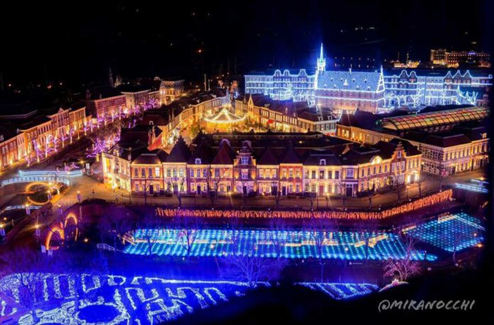 Photo-of-Huis-Ten-Bosch