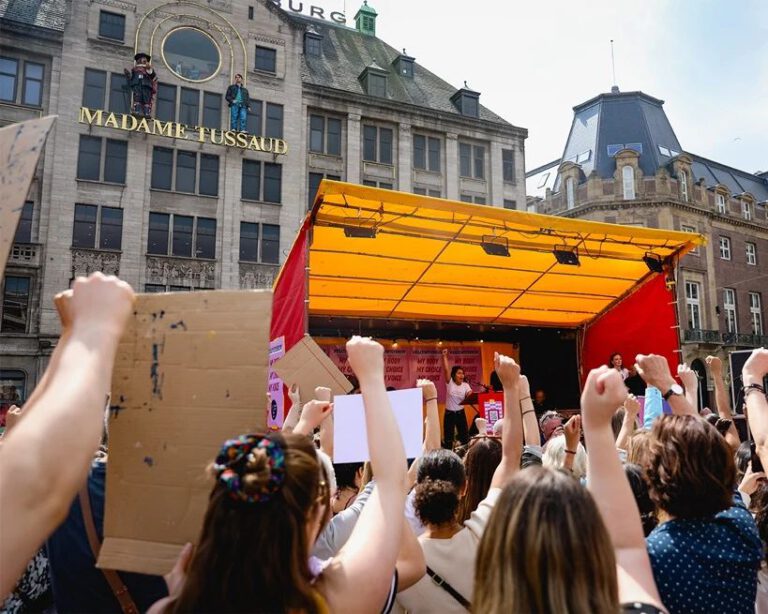 Demand for Dutch abortion pills spikes in the US