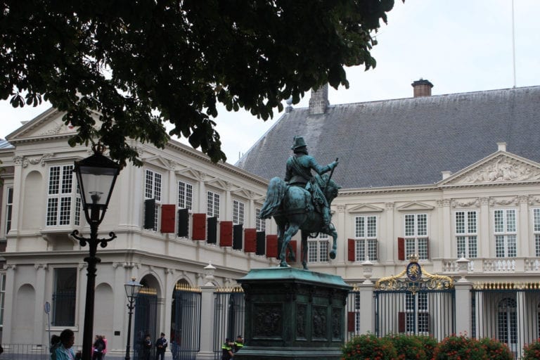 Noordeinde Palace is open to the public for a limited time this summer