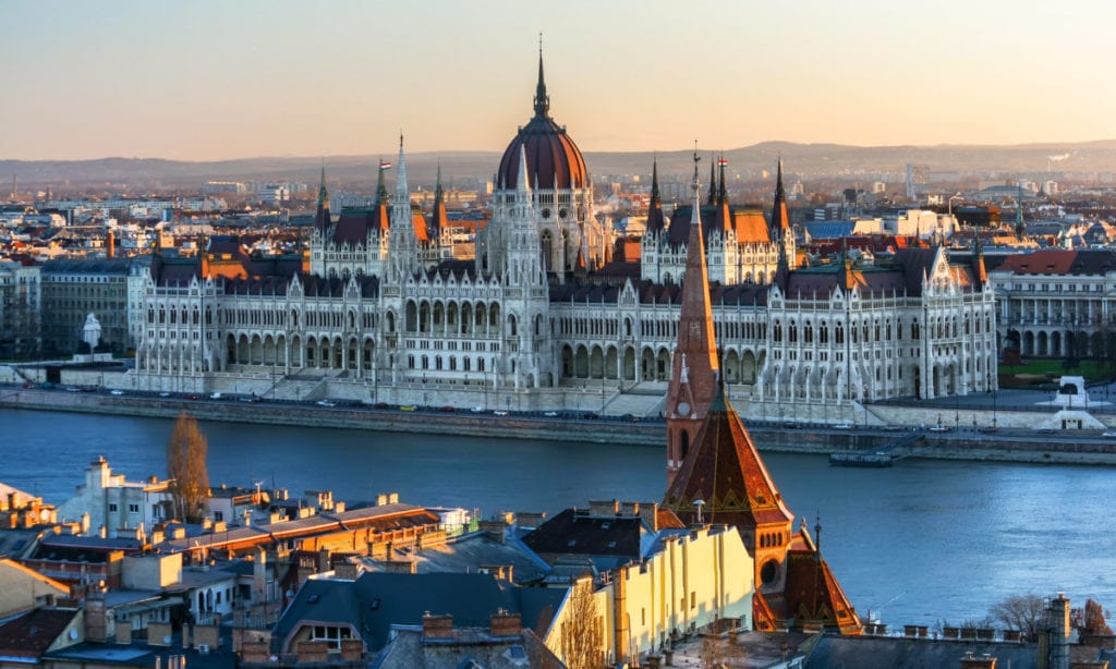 cheap-trip-from-nl-budapest