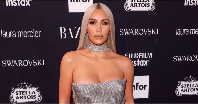 Kim Kardashian speaks out about Zwarte Piet