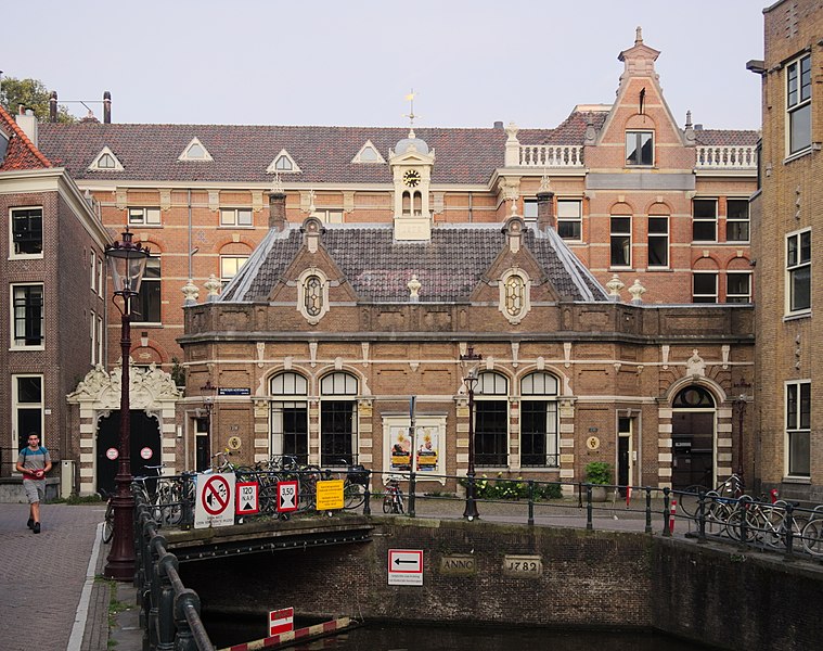 Student Union in Amsterdam is concerned that their campuses are not safe