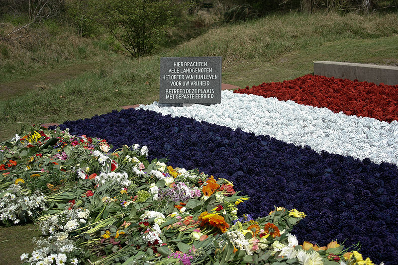 Monument_on_the_Waalsdorpervlakte