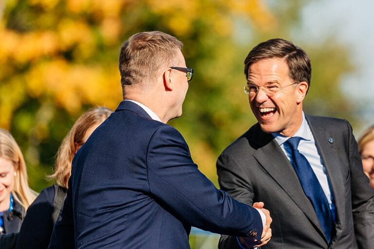 Coronavirus: the Netherlands considers its relaxed approach to the outbreak ‘the best approach’