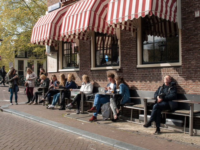 people-enjoying-sunny-weather-in-amsterdam