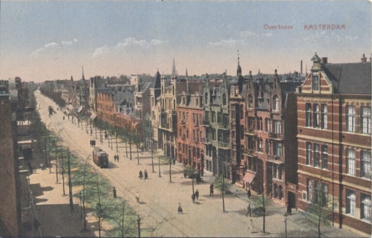 This video shows incredible footage of 1920s Amsterdam in colour