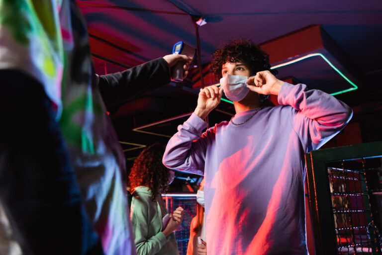 Weekly update: Dutch corona pass expires as infection numbers skyrocket