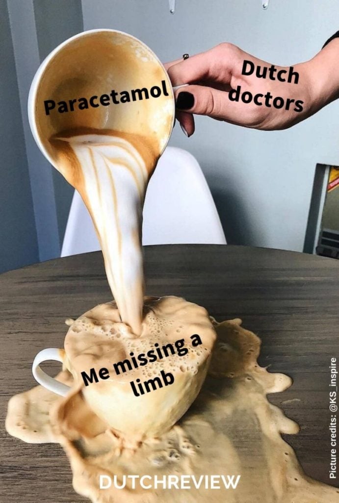 Meme-about-doctors-prescribing-paracetamol-for-everything