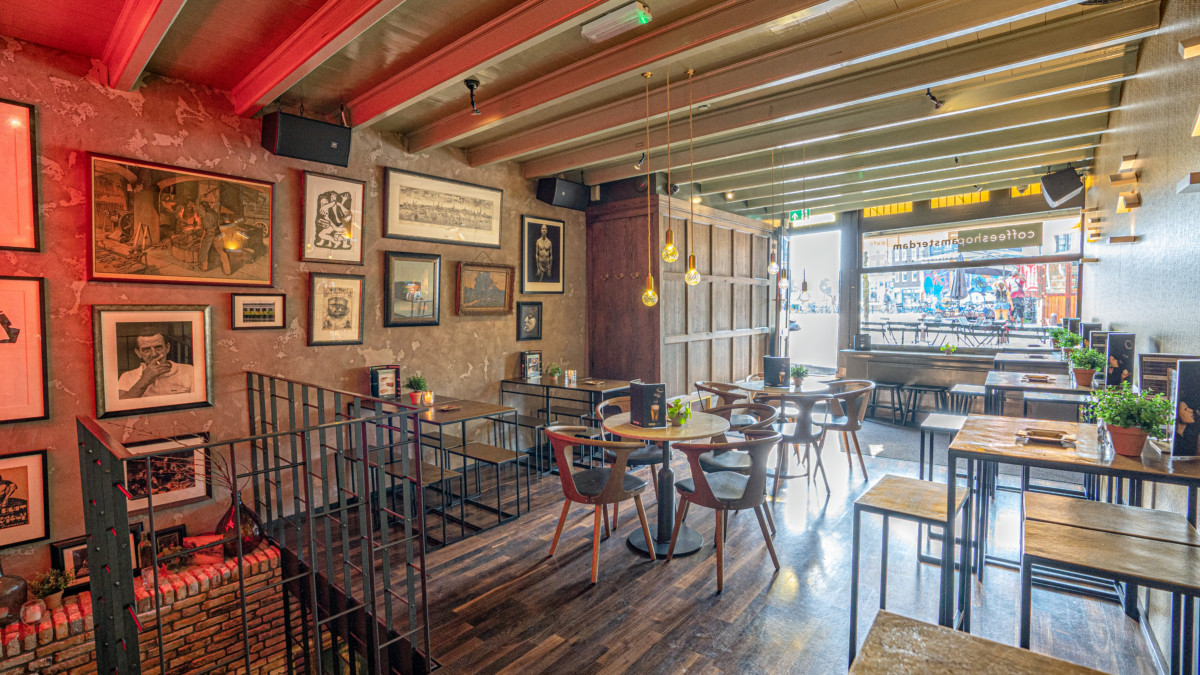 Empty-upstairs-area-of-smokers-bar-Amsterdam-café