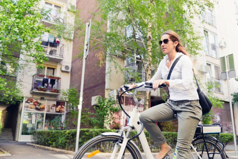 Slow down! Amsterdam tests a new system to automatically slow down e-bikes