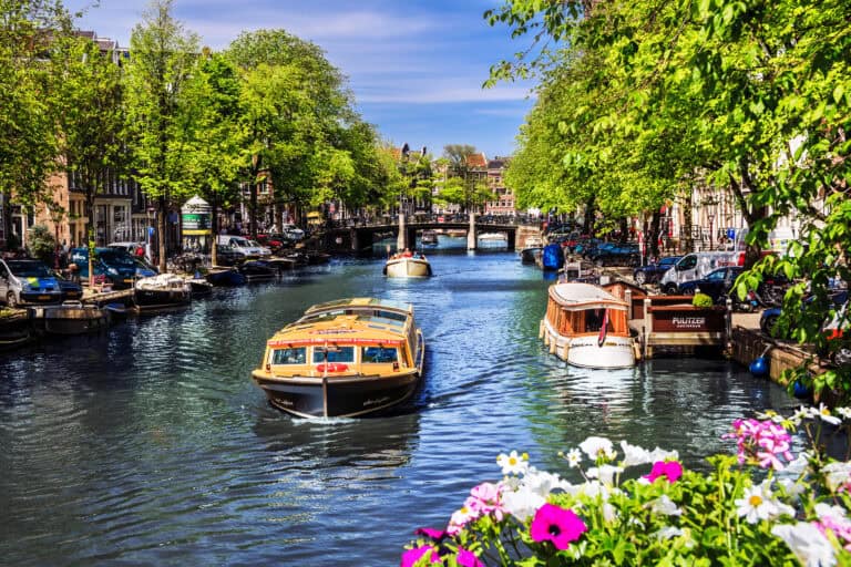 Spring is in the air! Temperatures of up to 20 degrees to hit NL later this week