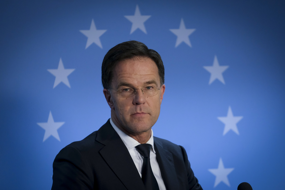Dutch-prime-minister-mark-rutte-in-front-of-EU-flag