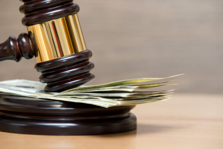 €2000 per month! Dutch auction site allows hopeful renters to bid against each other