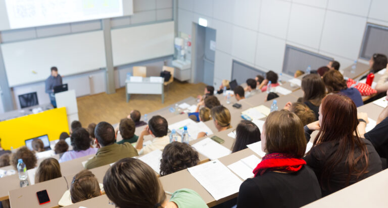 Universities outside the Randstad don’t want to limit the intake of international students