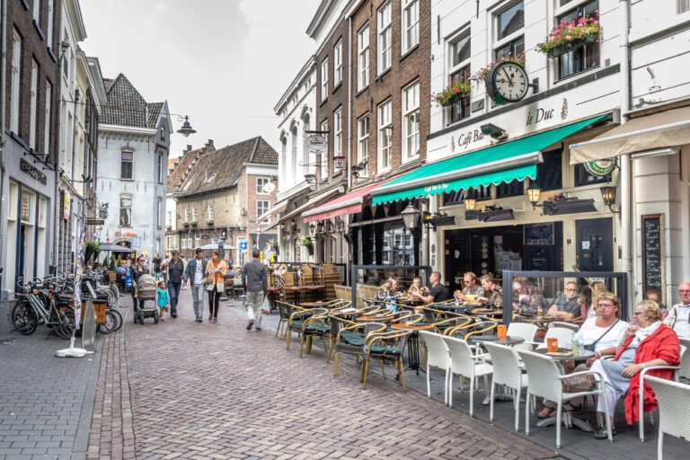 Ignoring the rules: many Dutch café owners say they won’t check coronavirus passes