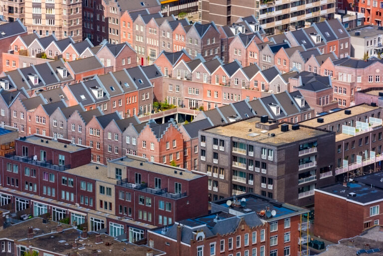 The end of opportunistic investors? The Hague and Utrecht are next