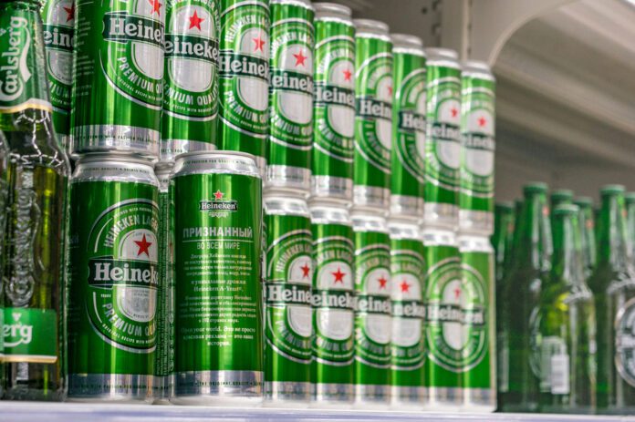 Beer-Heineken-cans-in-supermarket-in-Russia-editorial-only