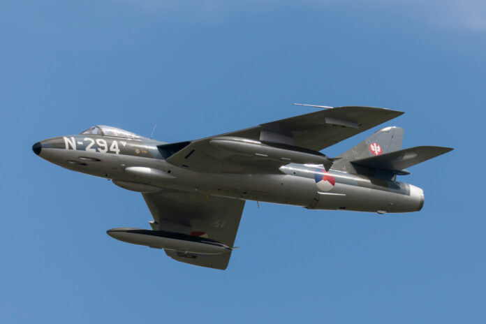 Dutch-fighter-jet-flying-against-a-blue-sky