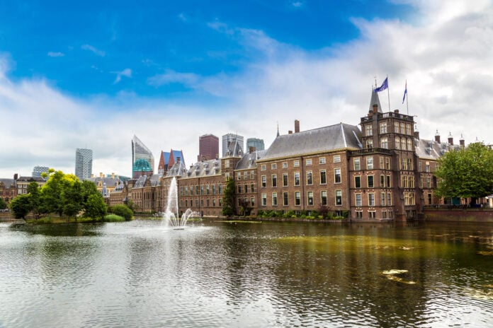 photo-of-binnenhof-the-hague-responsible-for-Dutch-housing-market-developments