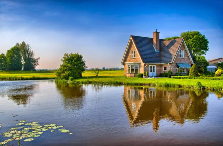 photo-of-Dutch-houses-in-the-Netherlands-with-mortgages-in-the-Netherlands