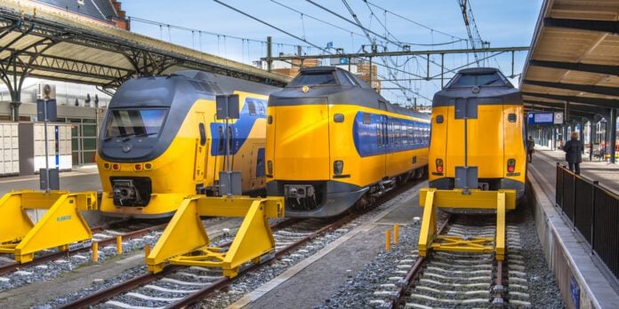 Three-intercity-Dutch-trains-at-station