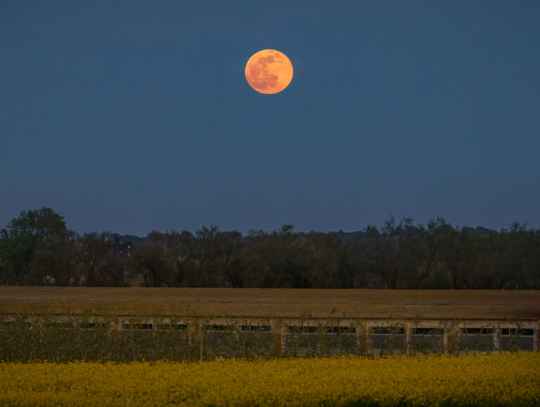 This supermoon is coming to the NL and it’s a stargazer’s dream!