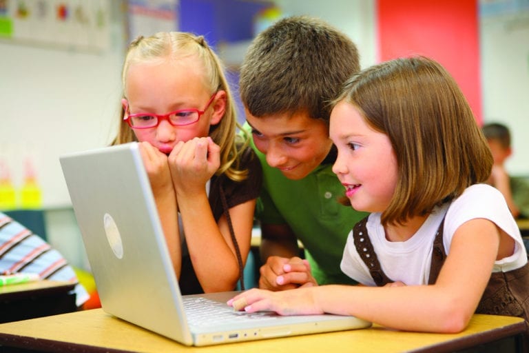 Education Council: new school year should begin earlier if school closures continue