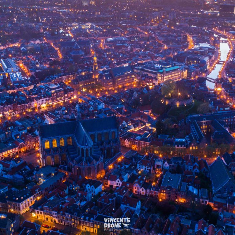 A-drone-shot-of-Leiden-at-night