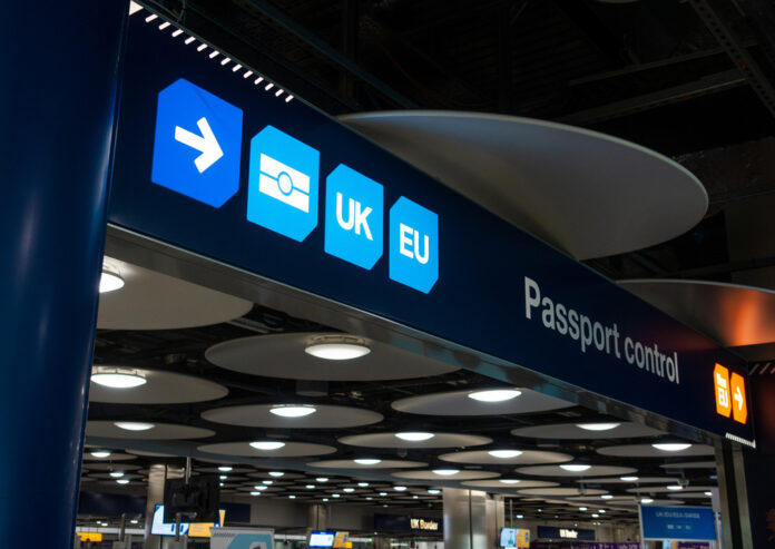 EU-UK-passport-control-sign-at-Heathrow-London-airport