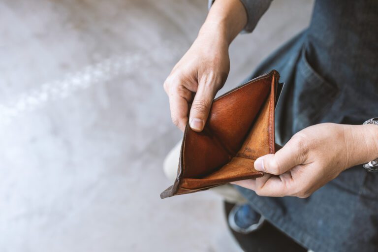 1 million Dutch people to live in poverty next year: cabinet needs to act