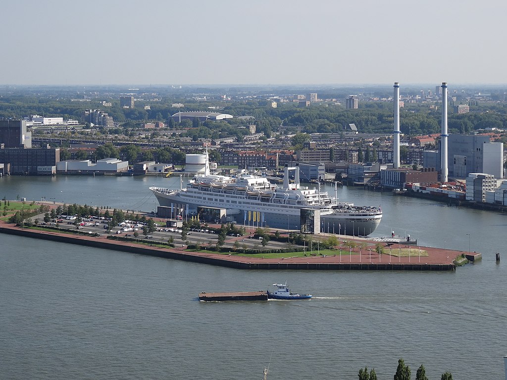 Aerial-view-of-the-ss-rotterdam-cruise-liner-ship