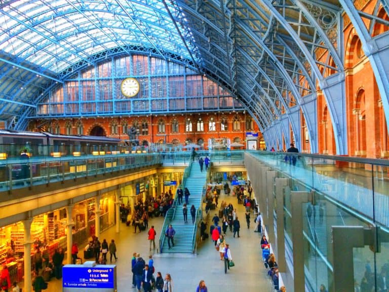 Eurostar is getting some competition: You can soon travel to London from Amsterdam with Virgin