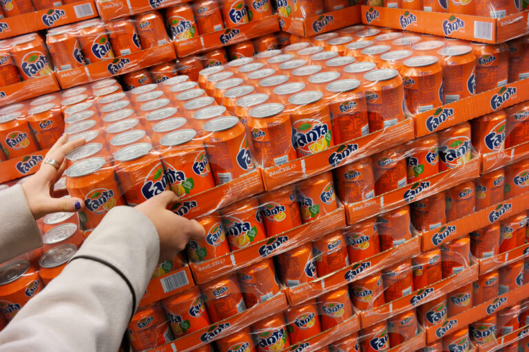 Bye-bye sugar addiction: price of soft drinks to rise in the Netherlands