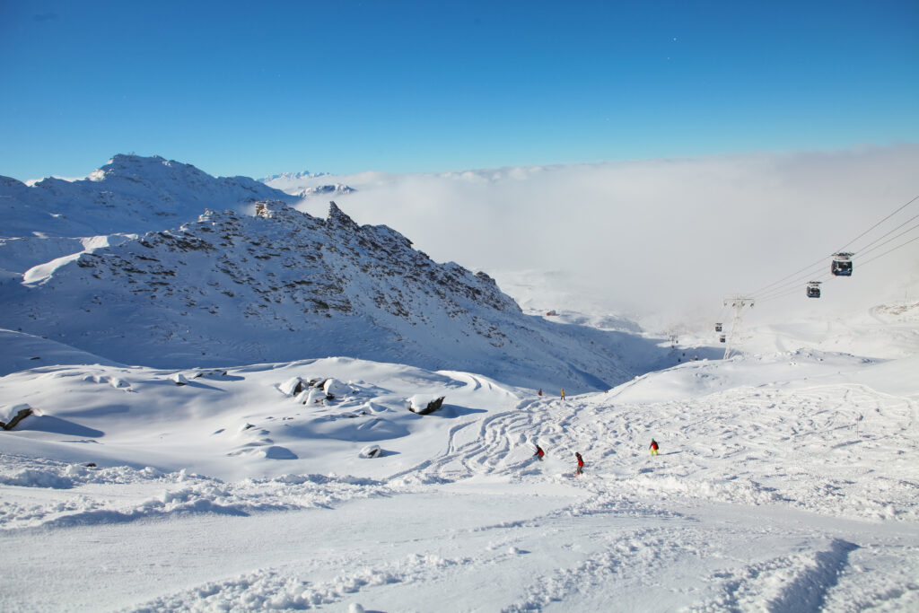 Ski slope in Val Thorens, trois vallees complex, France — reachable by international trains from the Netherlands
