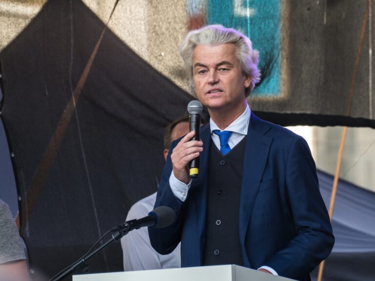 Geert Wilders’ party implodes: 7 PVV MPs break away to form new faction