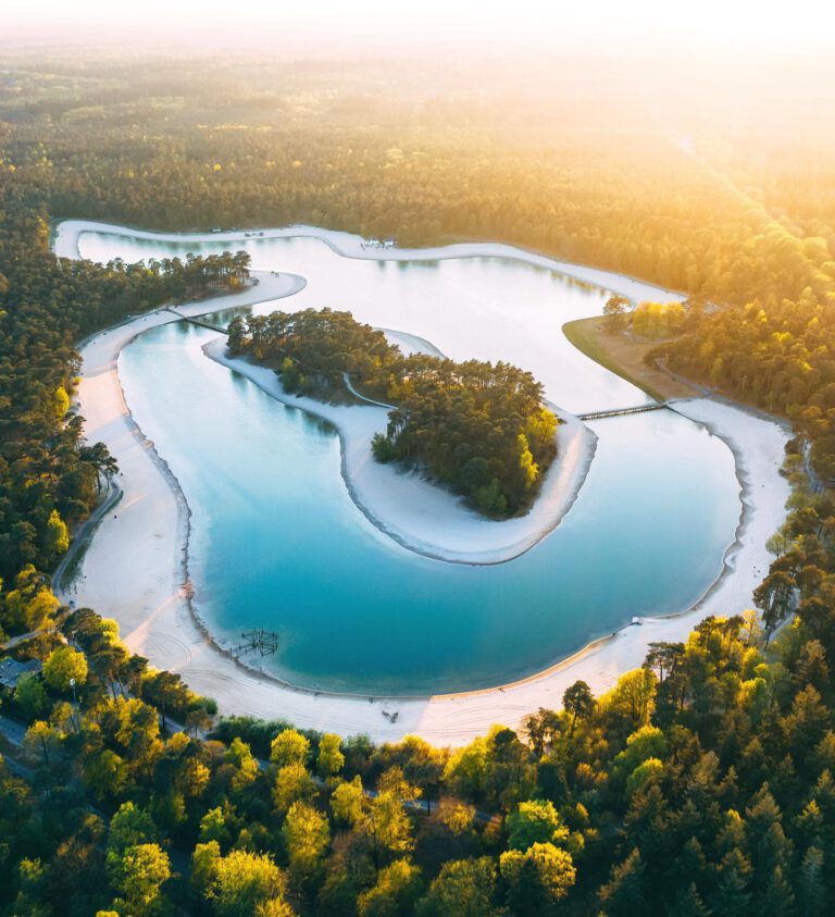 The 18 most magnificent lakes in the Netherlands (near Amsterdam and beyond)