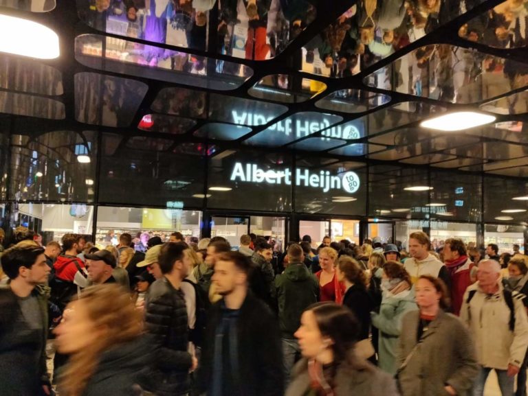 Albert Heijn has decided it actually doesn’t want semi-naked photos of its employees