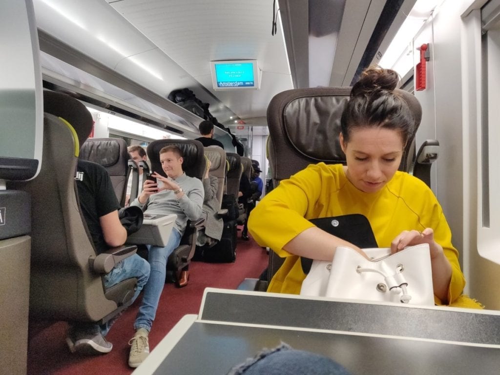 direct eurostar train from Amsterdam to London