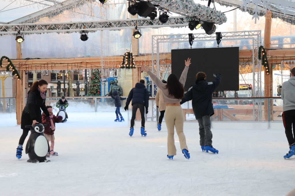 ice-skating-rink-in-tilburg