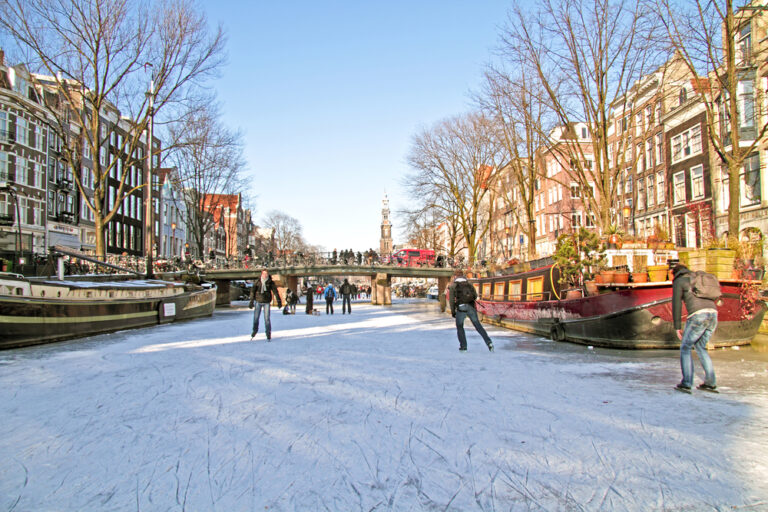 Winter is here! The first official ice day hits the Netherlands