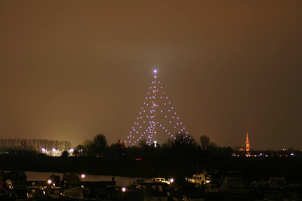 photo-of-Ijsselstein-Gerbrandytoren-Christmas-tree-at-night