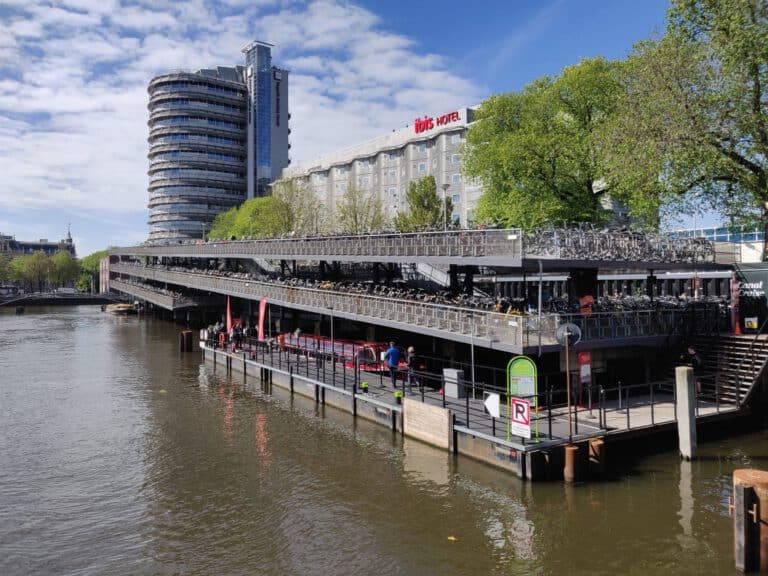 Bye-bye fietsflat: Amsterdam is finally demolishing its infamous bike tower