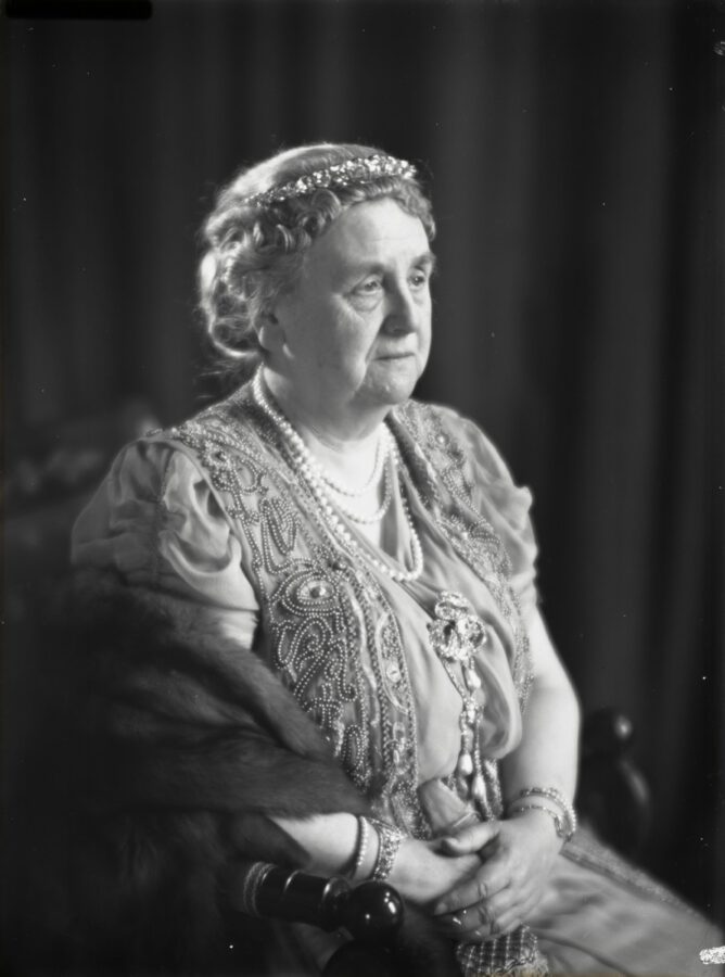 Queen-Wilhelmina-of-The-Netherlands